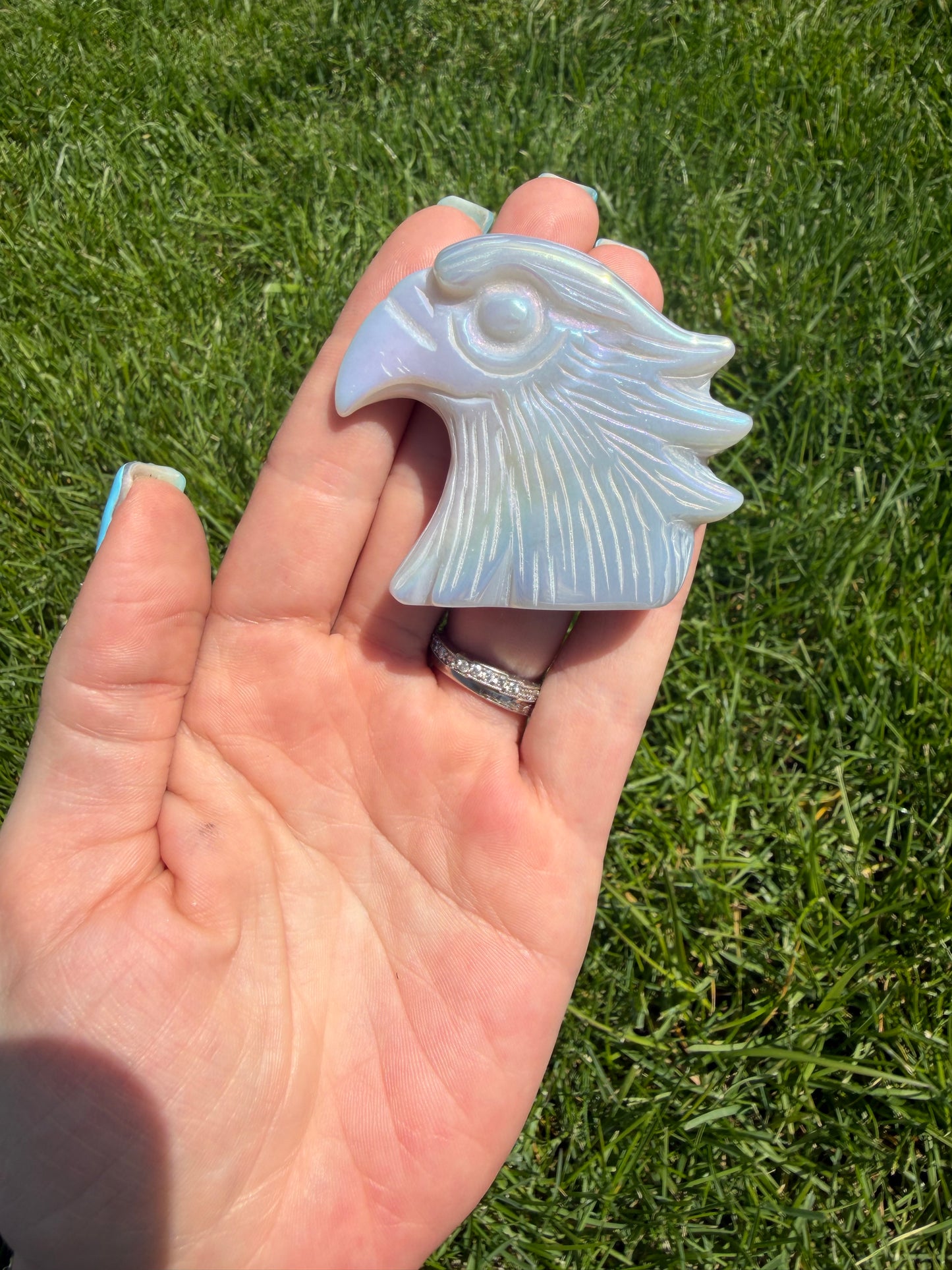 Aura Eagle Head