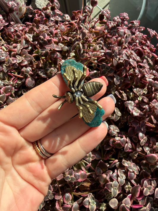 Blue appetite bee